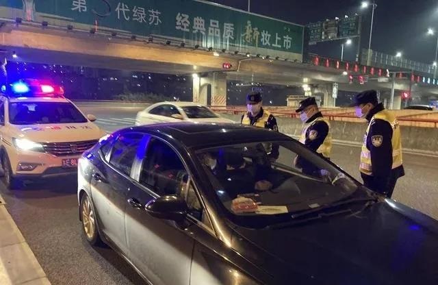 江蘇開展非法網(wǎng)約車智能化重點打擊行動